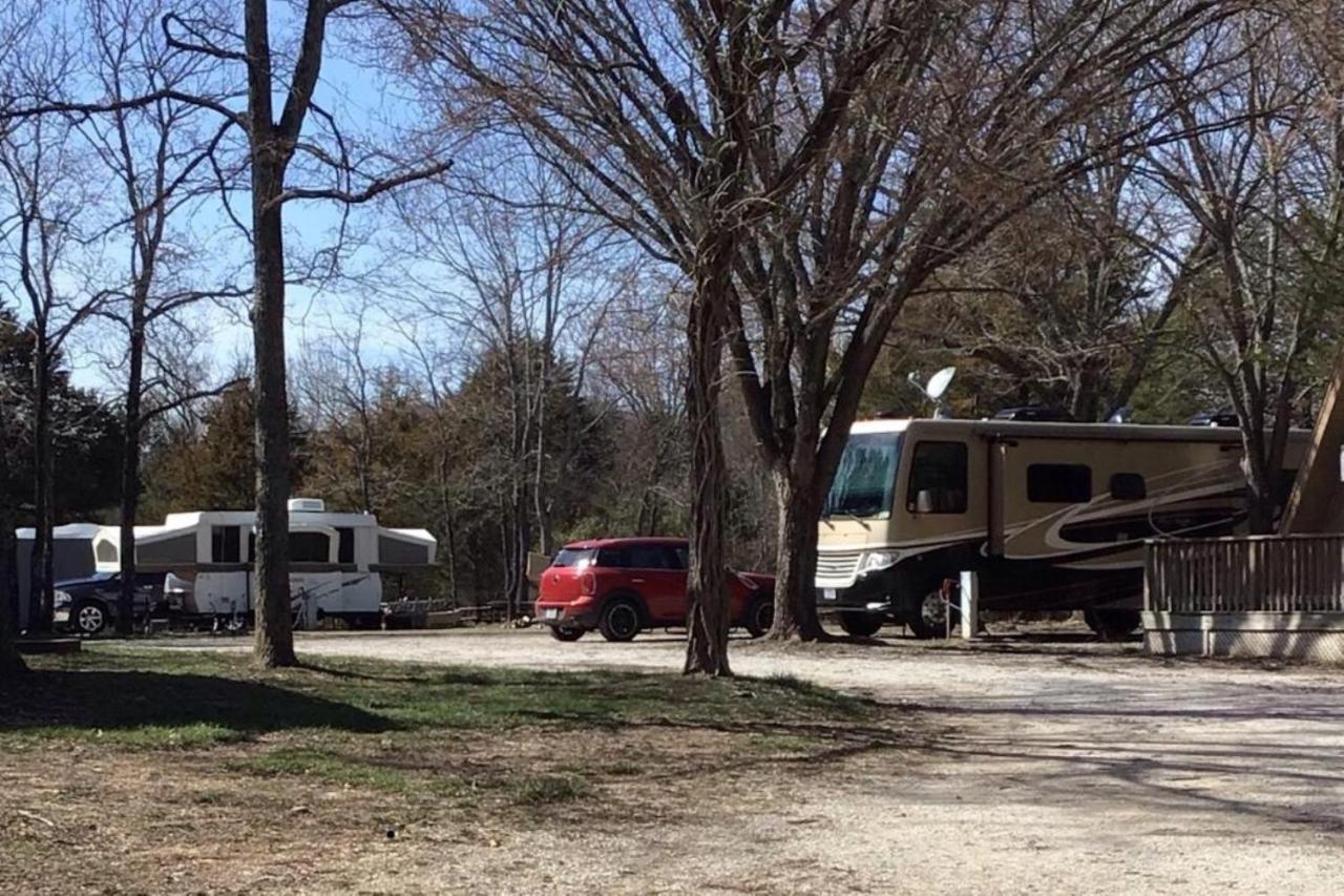 Bar M Resort & Campground Branson West Esterno foto